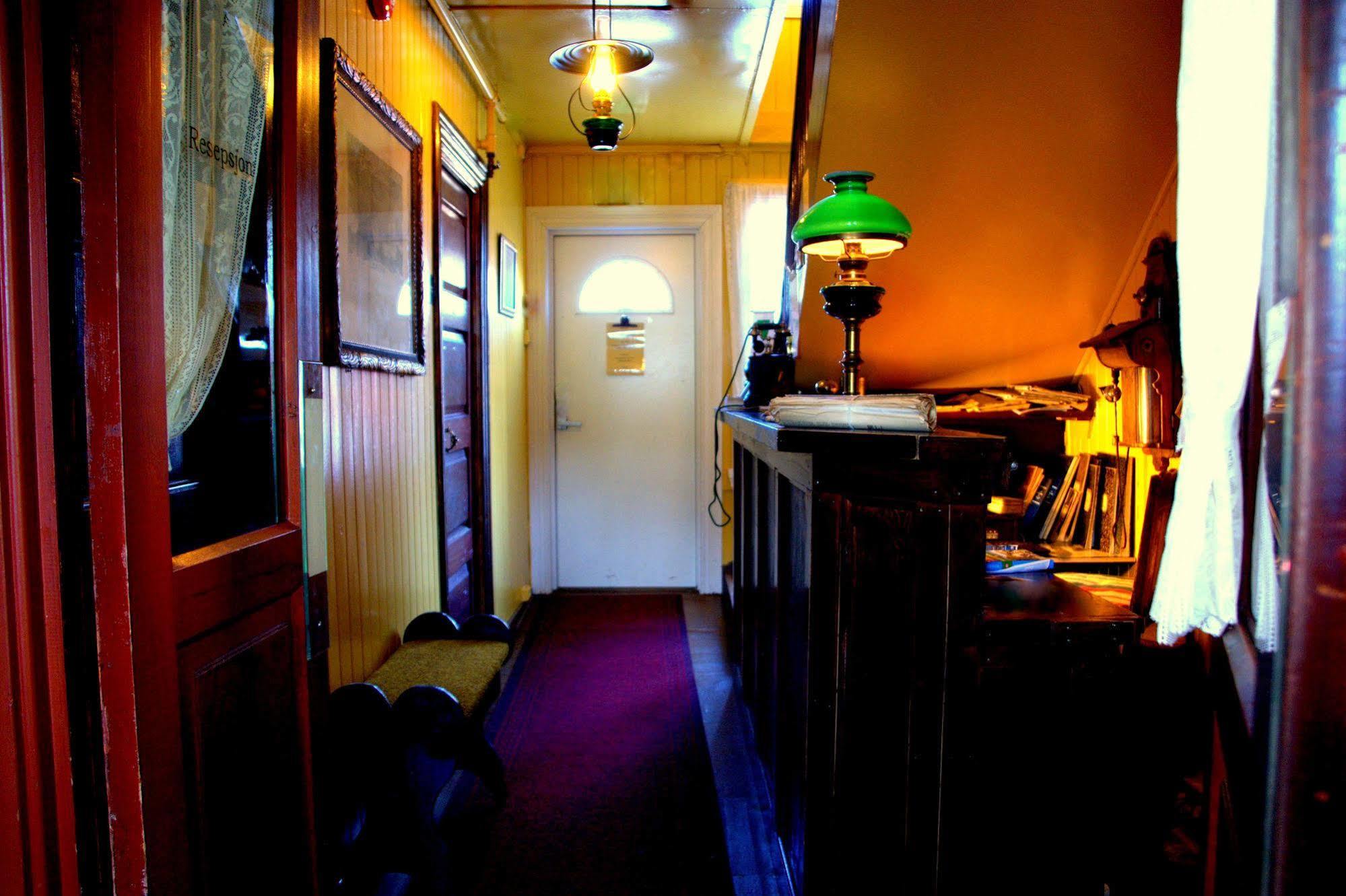 Paulsens Hotel Люнгдал Экстерьер фото